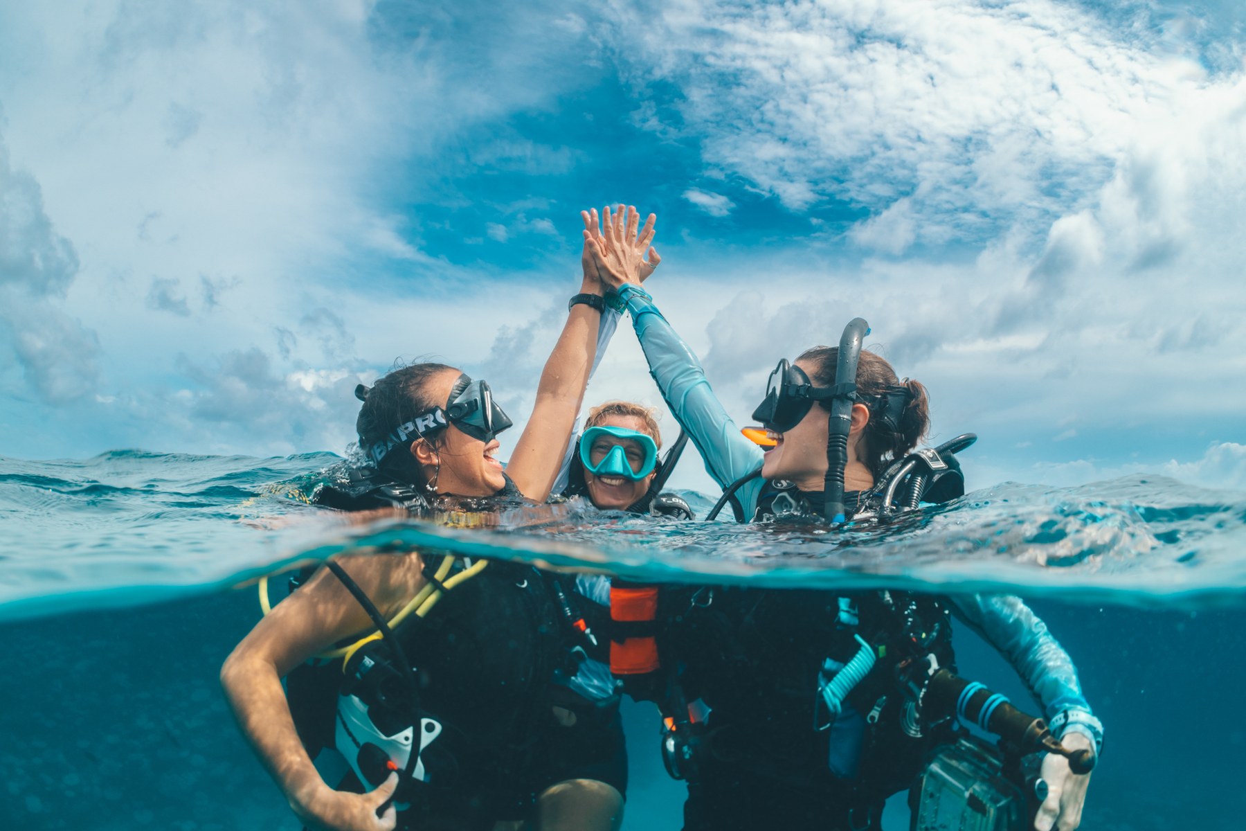 IDC Staff Instructor route — divers celebrating together